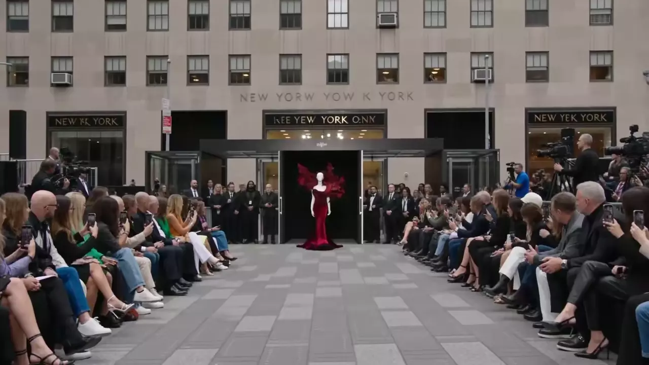 Prévia de Times Square Couture Runway Footage